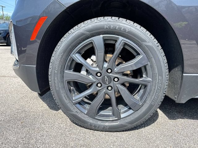 Used 2022 Chevrolet Equinox RS w/ RS Leather Package AWD/4WD image 10
