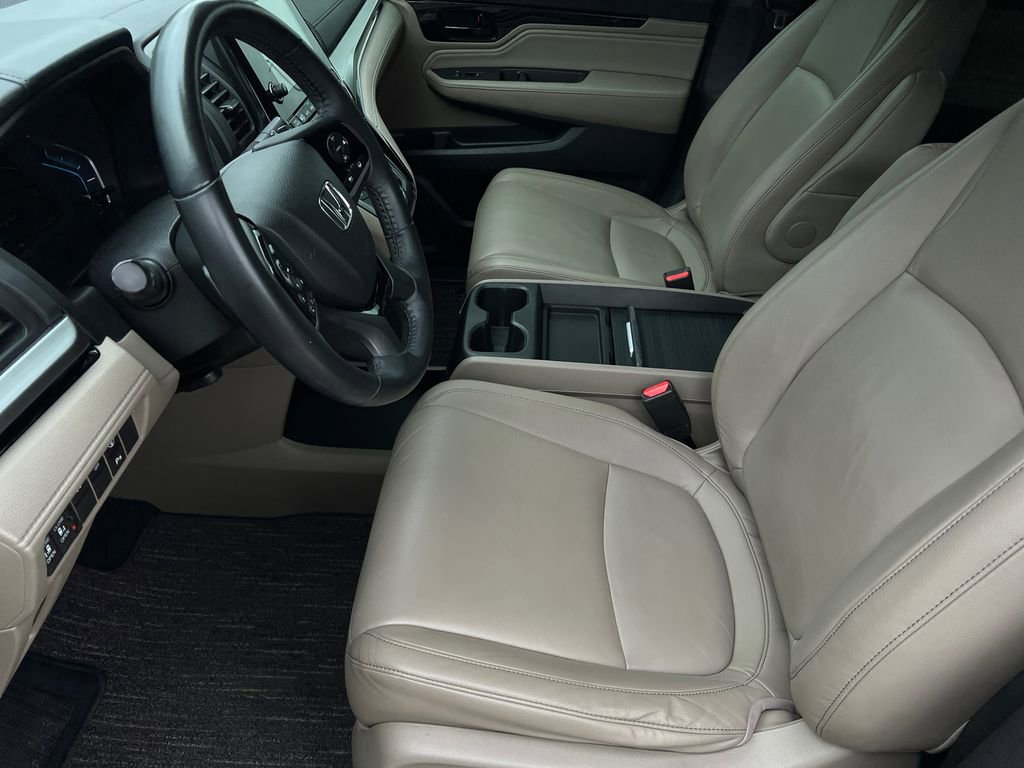 Used 2021 Honda Odyssey Touring image 18