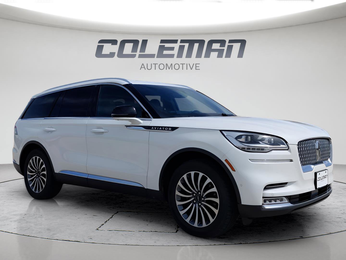Used 2022 Lincoln Aviator Reserve w/ Equipment Group 201A AWD/4WD image 7