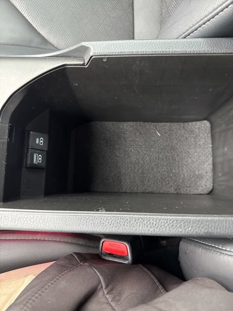 Used 2023 Toyota Camry XSE FWD image 29