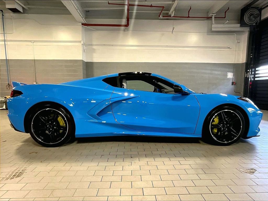 Used 2020 Chevrolet Corvette Stingray Preferred Cpe w/ 2LT Preferred Equipment Group image 6