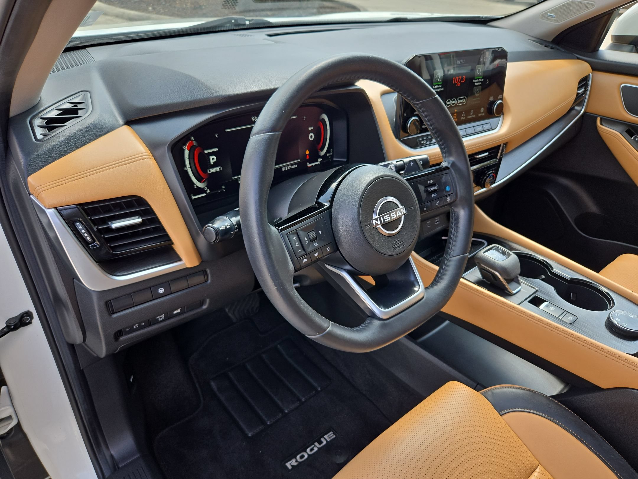 Certified 2023 Nissan Rogue Platinum AWD/4WD image 10