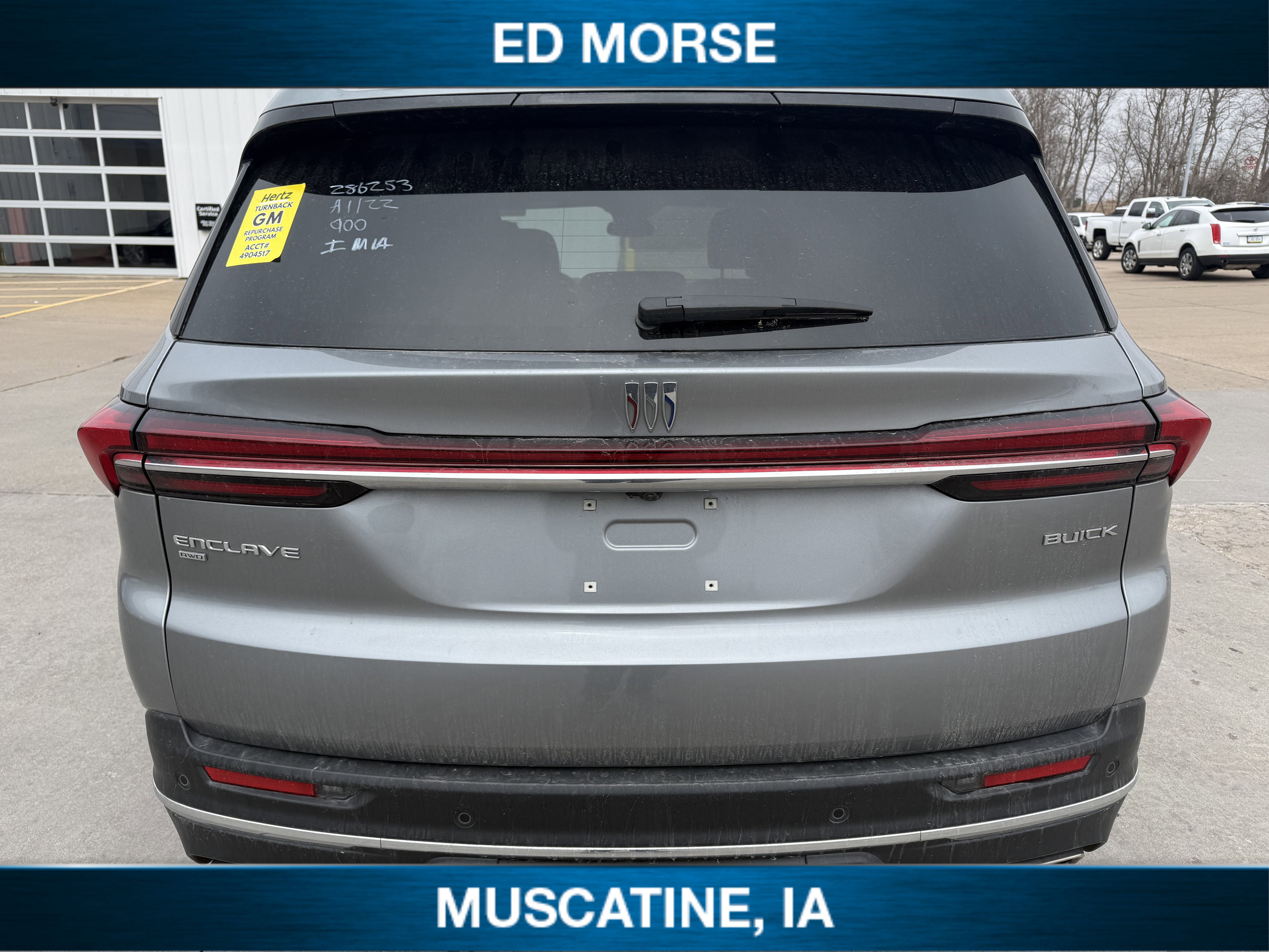 Certified 2025 Buick Enclave Preferred image 4