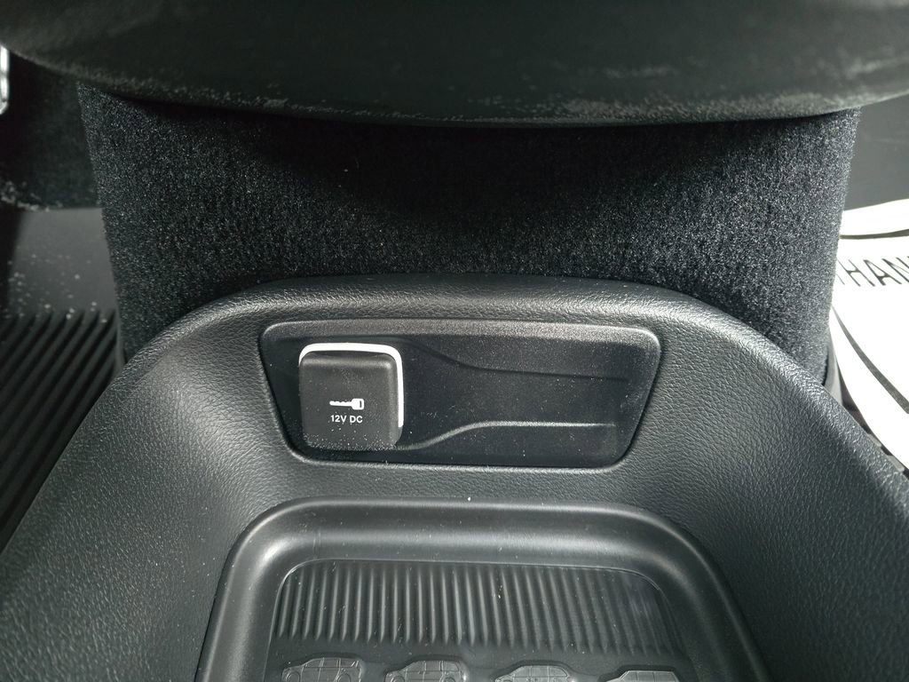 New 2026 Chrysler Pacifica Select w/ S Appearance Package image 22