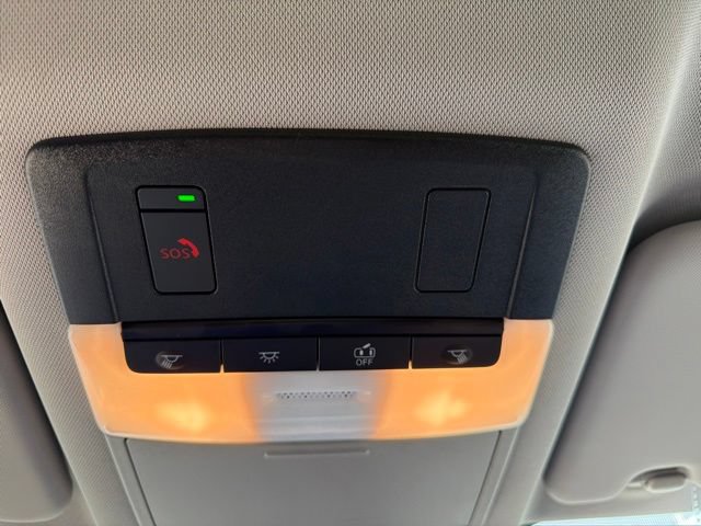 Used 2023 Nissan Rogue SV AWD/4WD image 24