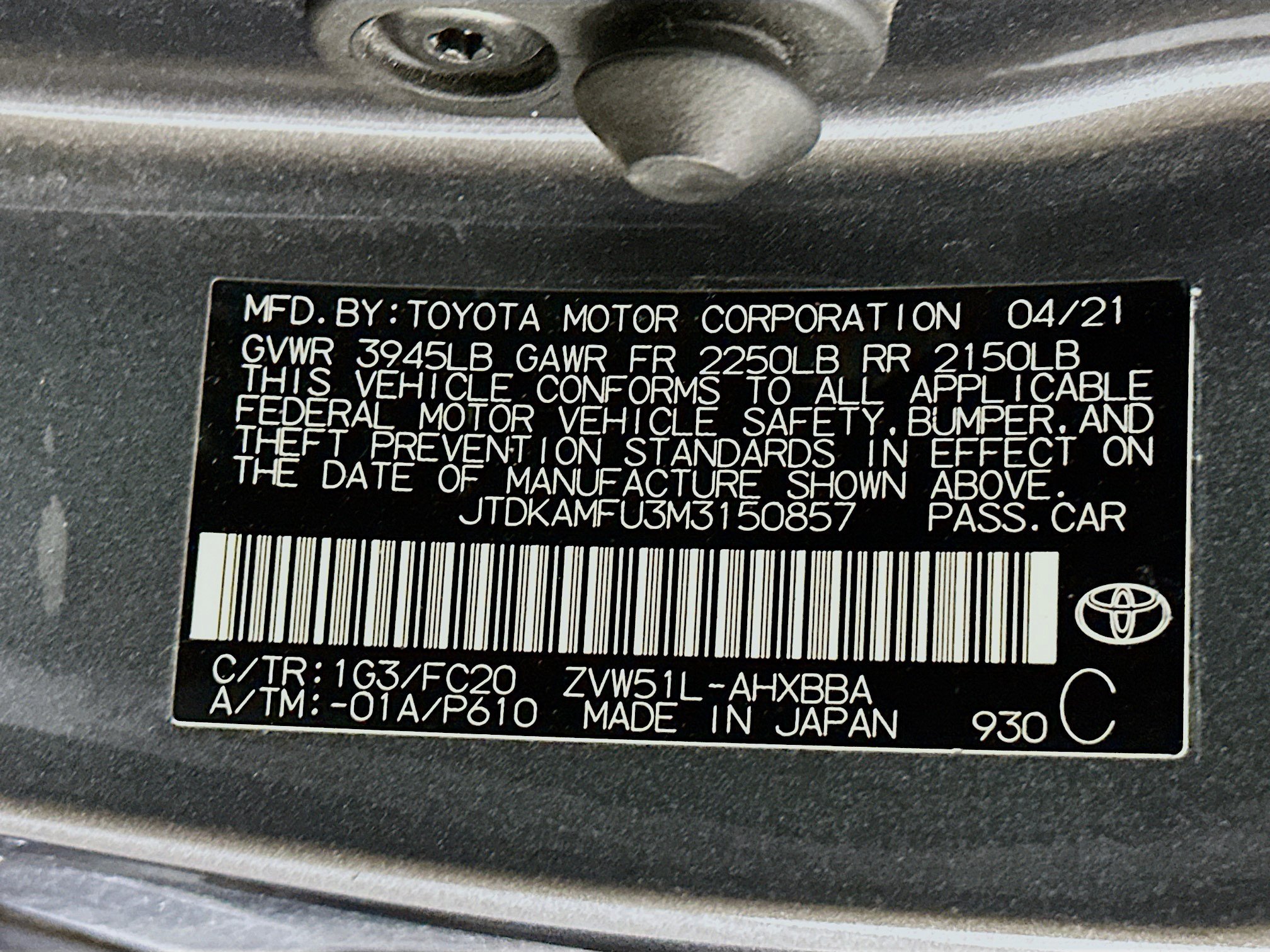 Used 2021 Toyota Prius L Eco w/ Carpet Mat Package (TMS) FWD image 12