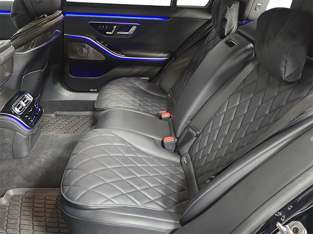 Used 2025 Mercedes-Benz S 580 4MATIC Sedan image 24