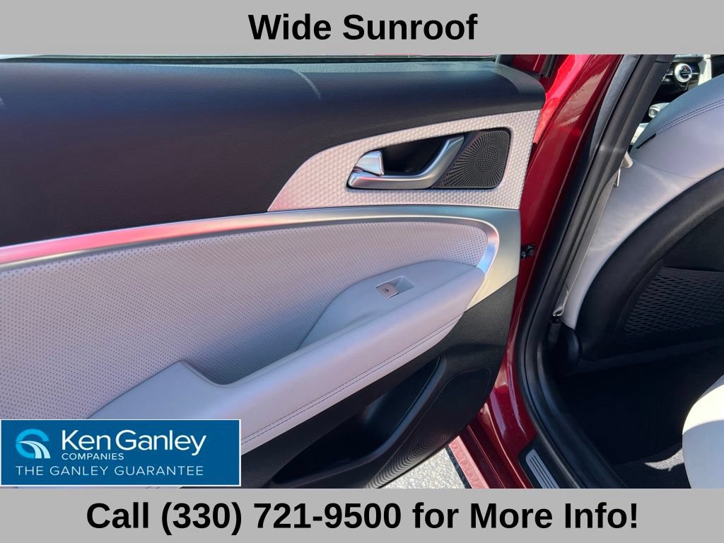 Used 2023 Genesis G70 2.0T w/ Sport Prestige Package AWD/4WD image 44
