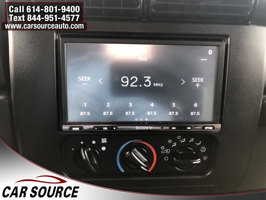 Used 2005 Jeep Wrangler X w/ Rocky Mountain Edition Group image 16