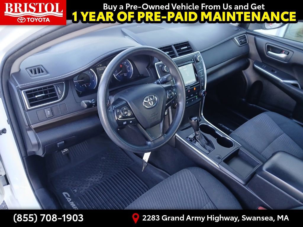 Used 2016 Toyota Camry LE image 14