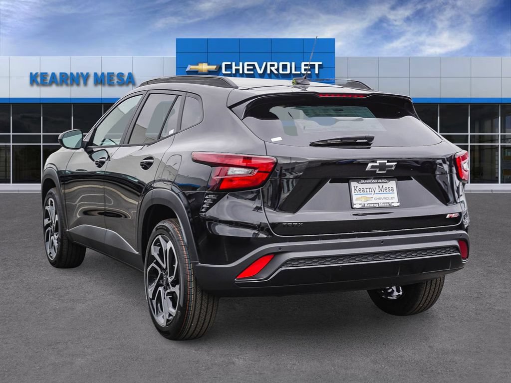 New 2026 Chevrolet Trax RS w/ Driver Confidence Package FWD image 4