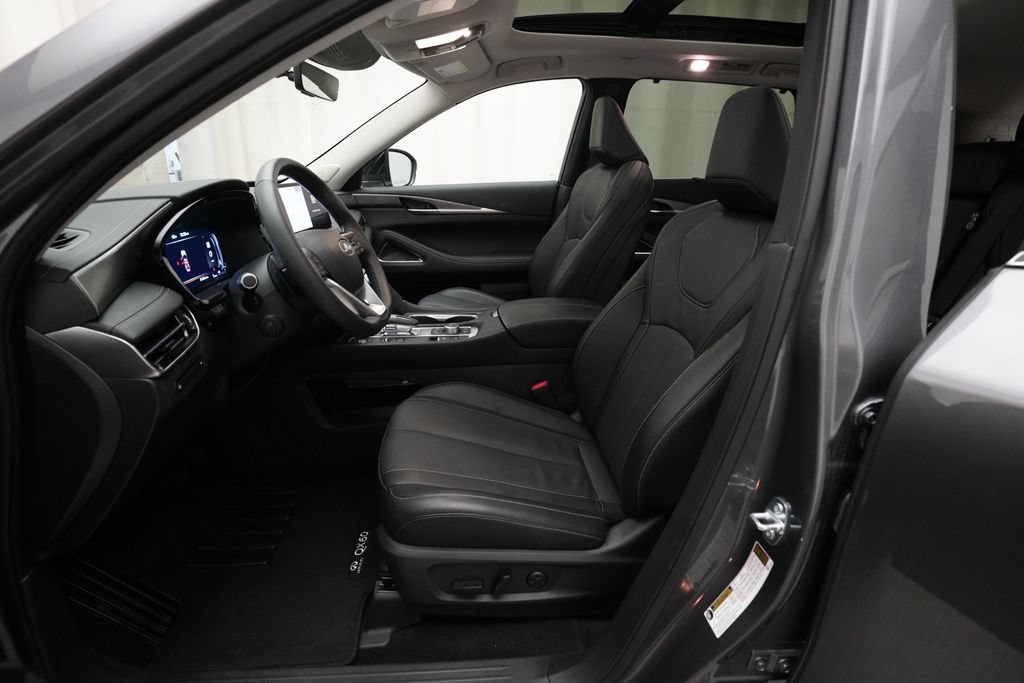 Used 2025 INFINITI QX60 Luxe AWD/4WD image 7
