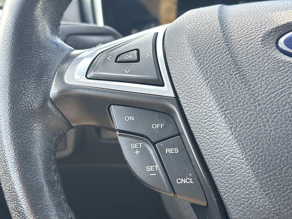 Used 2013 Ford Fusion Titanium FWD image 22