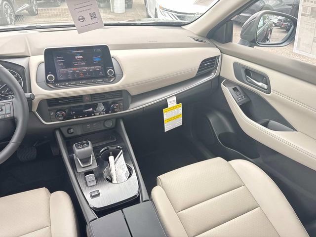 New 2026 Nissan Rogue SV FWD image 19