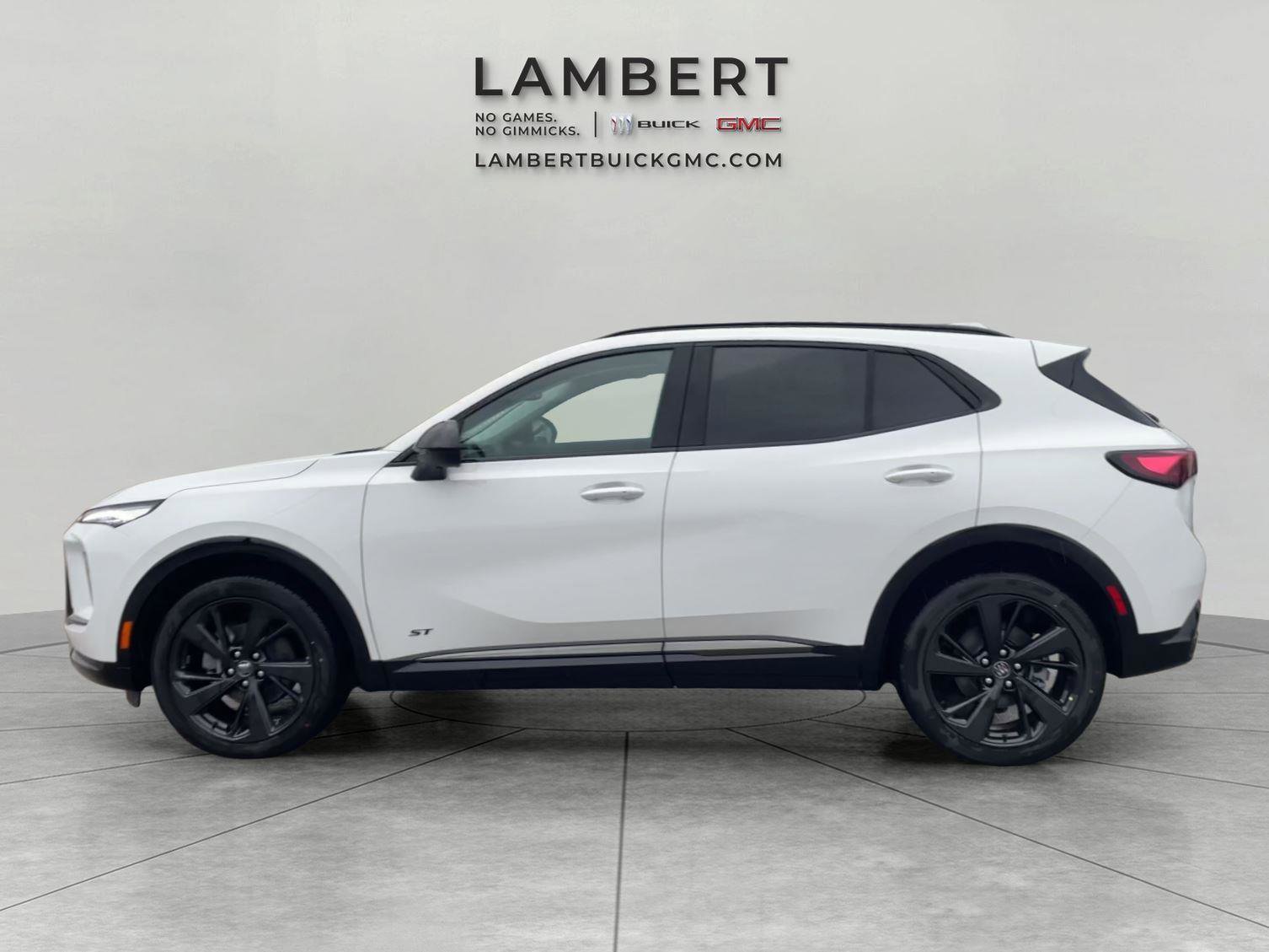 New 2026 Buick Envision Sport Touring image 2