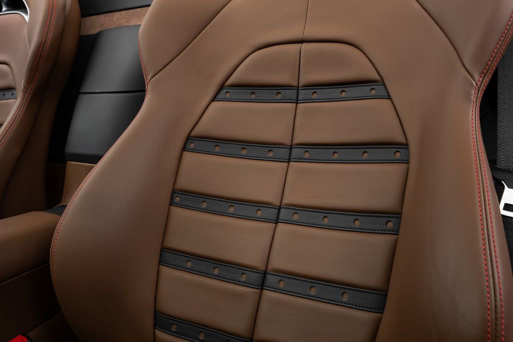 Used 2023 Ferrari SF90 Spider Base image 50