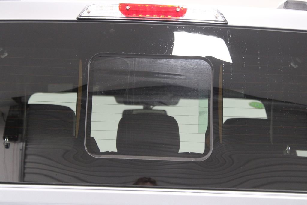 New 2025 Ford F150 Lariat w/ Equipment Group 501A Mid image 12