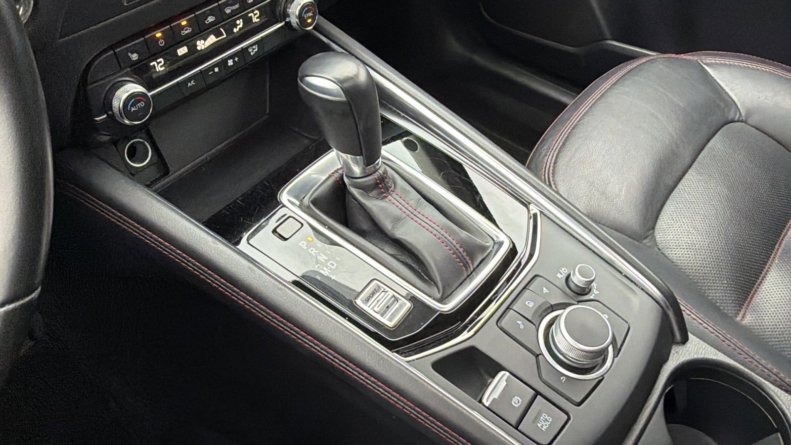 Certified 2024 MAZDA CX-5 Carbon Edition image 28