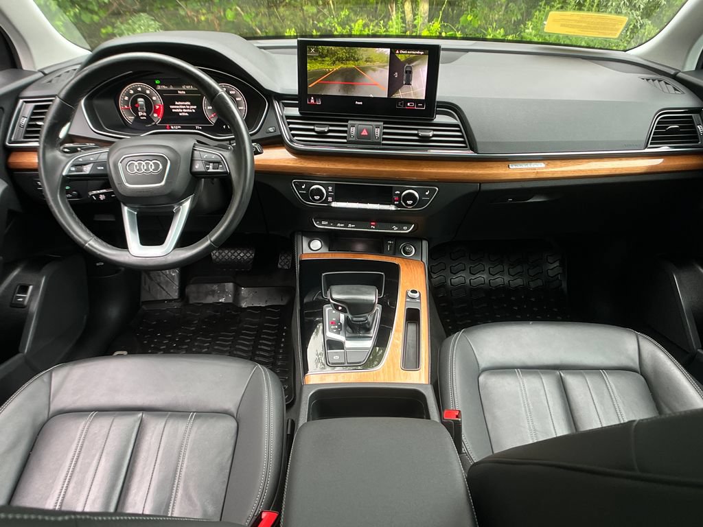Used 2021 Audi Q5 2.0T Premium Plus w/ Premium Plus Package AWD/4WD image 13