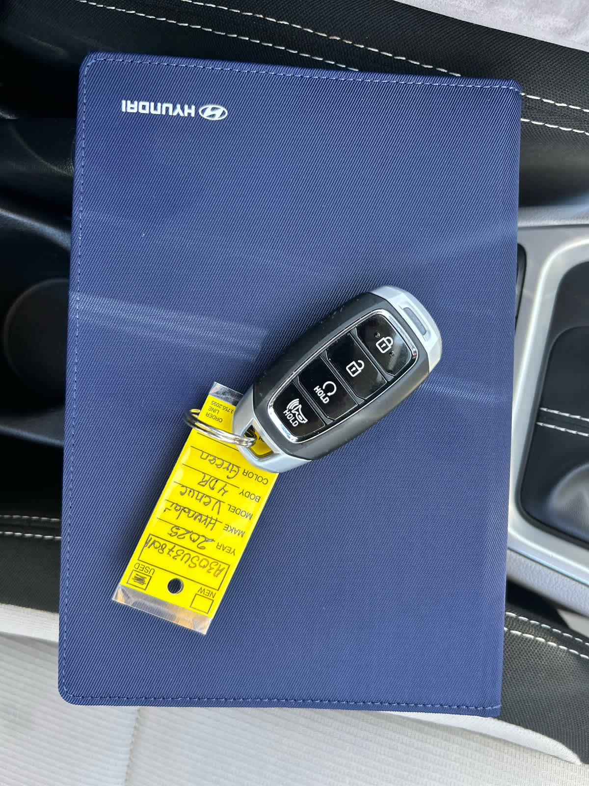 Used 2025 Hyundai Venue SEL FWD image 22
