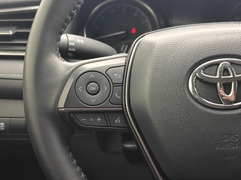 Used 2024 Toyota Camry SE image 22