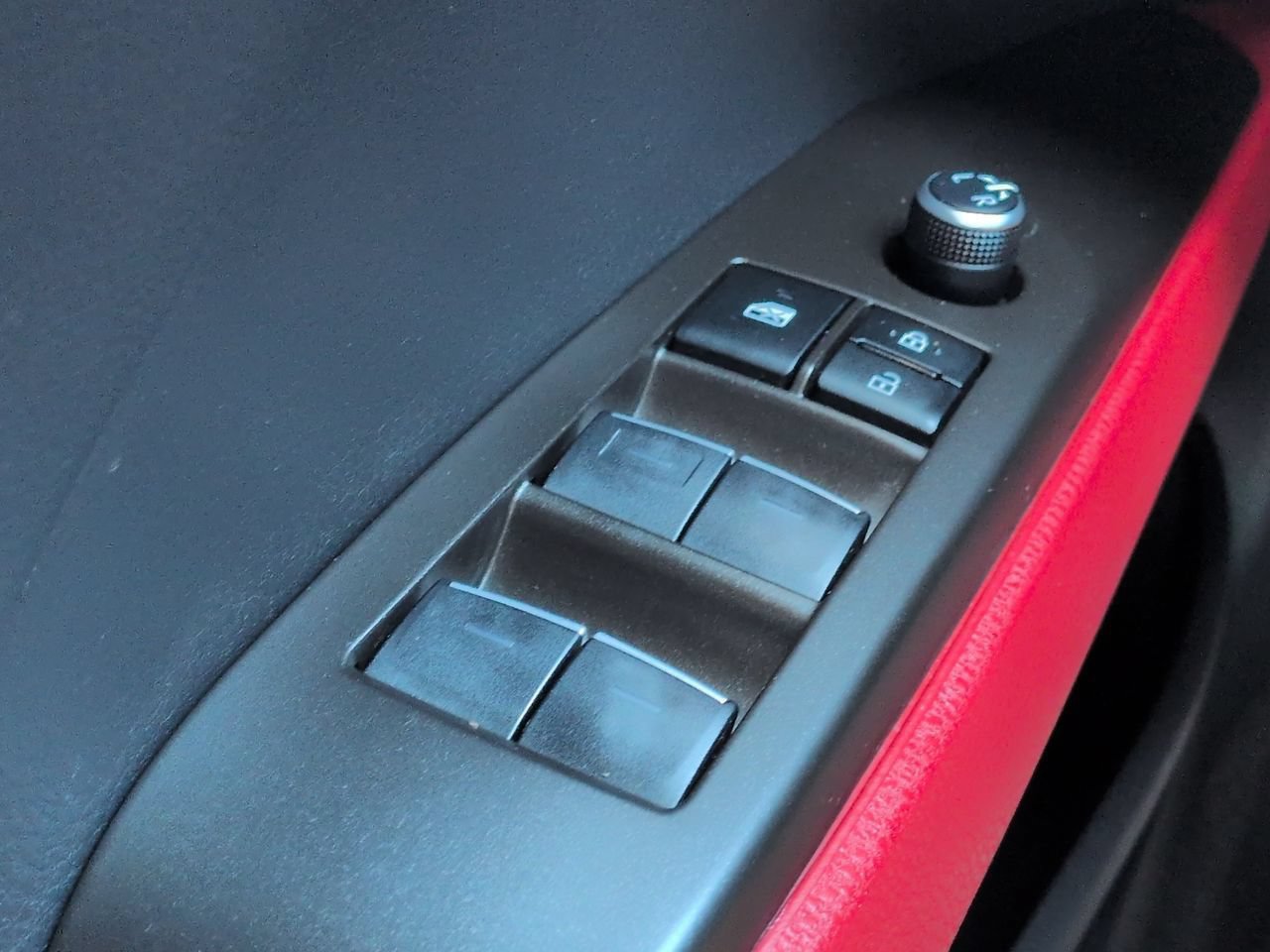 Used 2022 Toyota Camry XSE w/ Driver Assist Package FWD image 22
