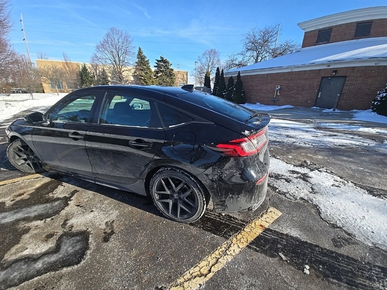 Used 2023 Honda Civic Sport image 17