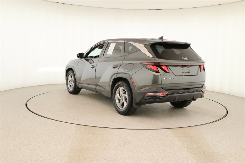 Used 2022 Hyundai Tucson SE image 4