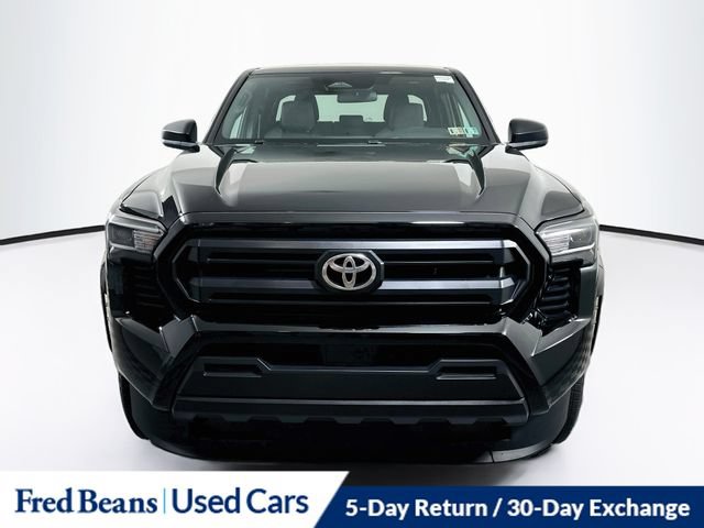 Used 2024 Toyota Tacoma SR RWD image 2