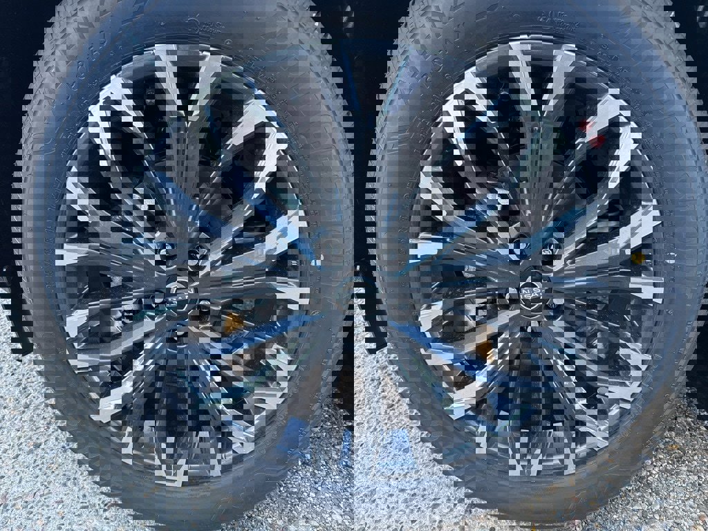 New 2026 Nissan Rogue Platinum image 9