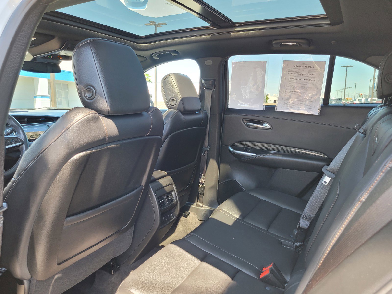 Certified 2022 Cadillac XT4 Sport w/ LPO, ONYX Package image 13