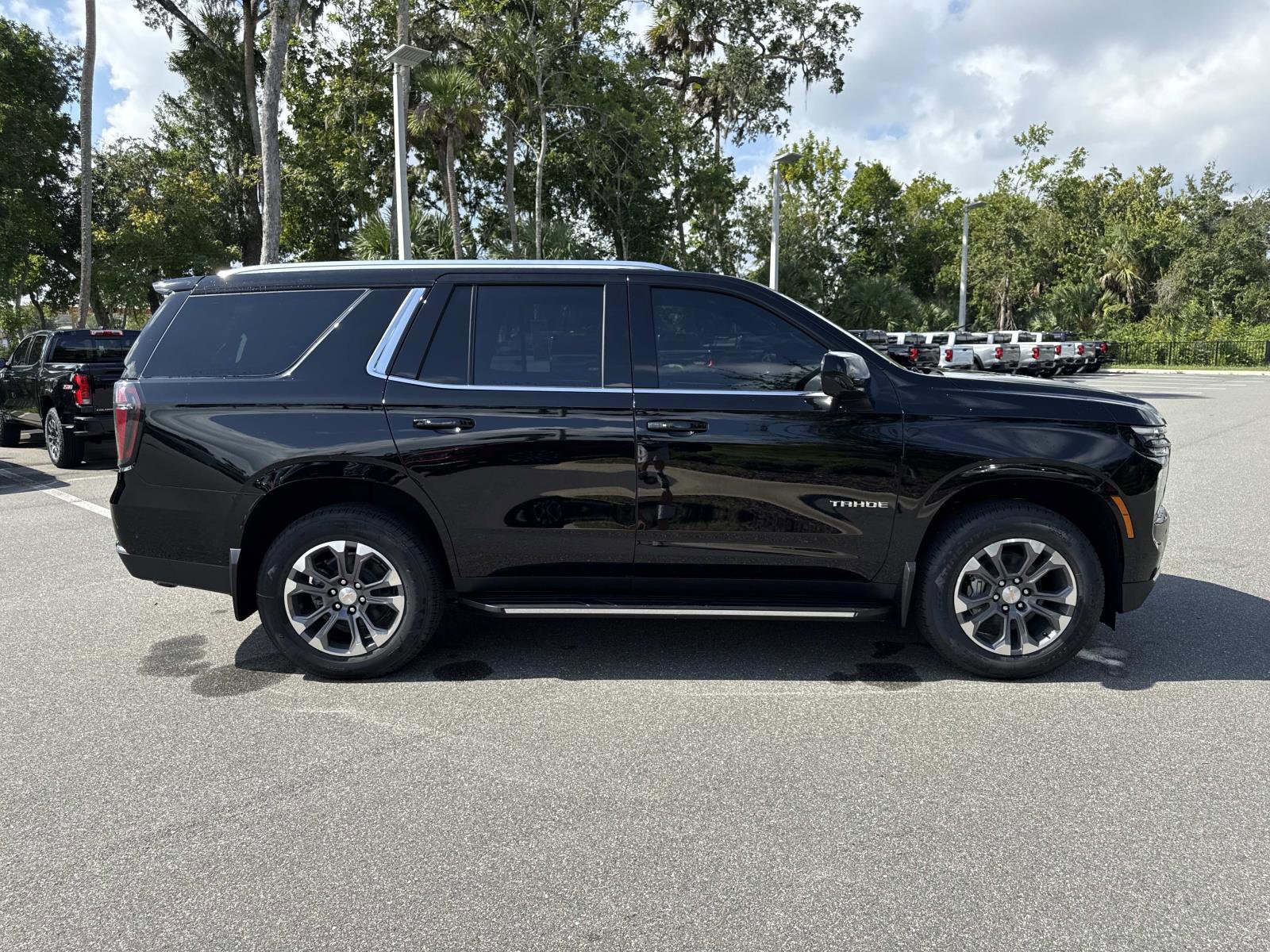 New 2025 Chevrolet Tahoe LS RWD image 2