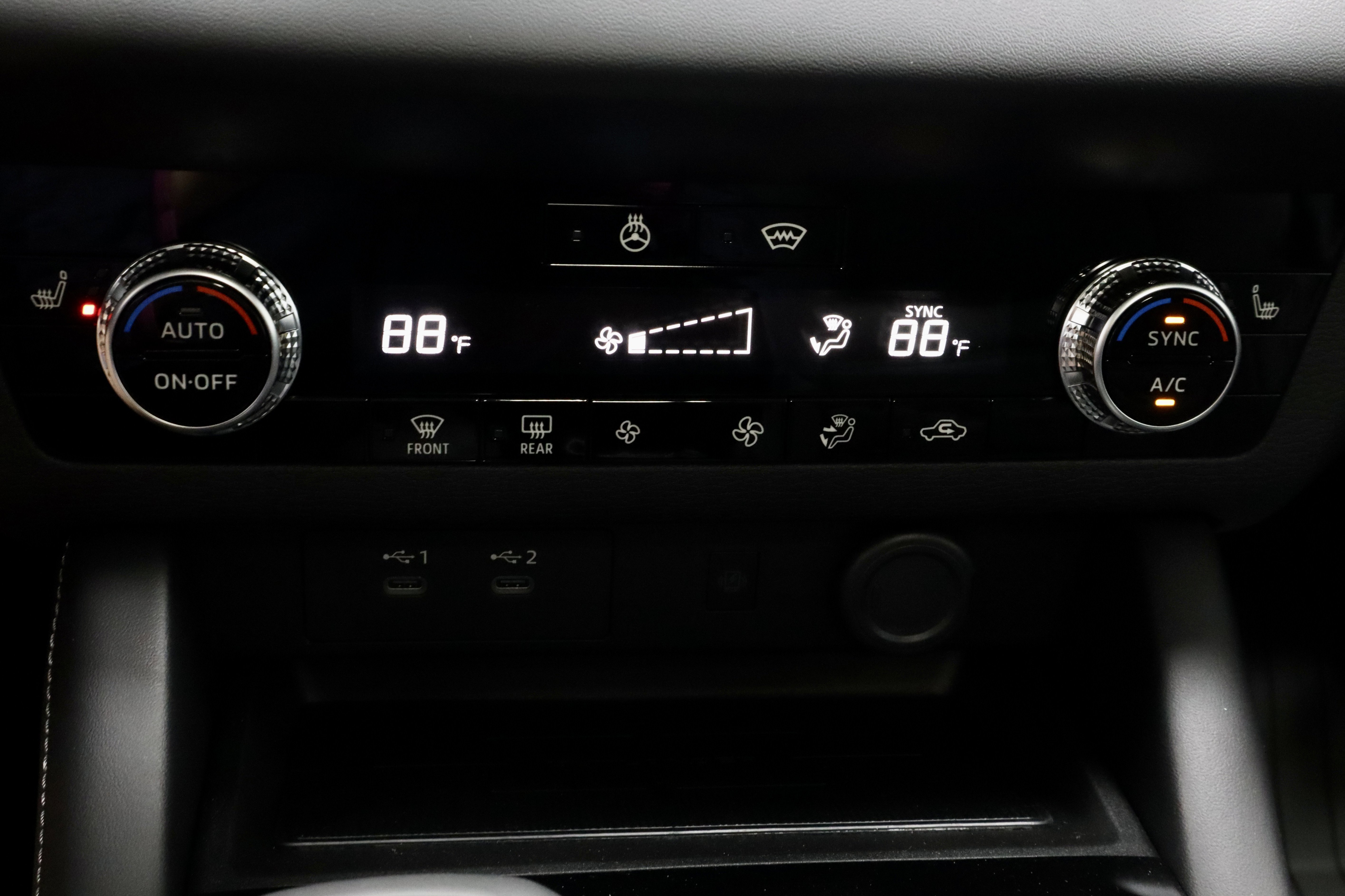 New 2026 Mitsubishi Outlander Trail Edition image 29