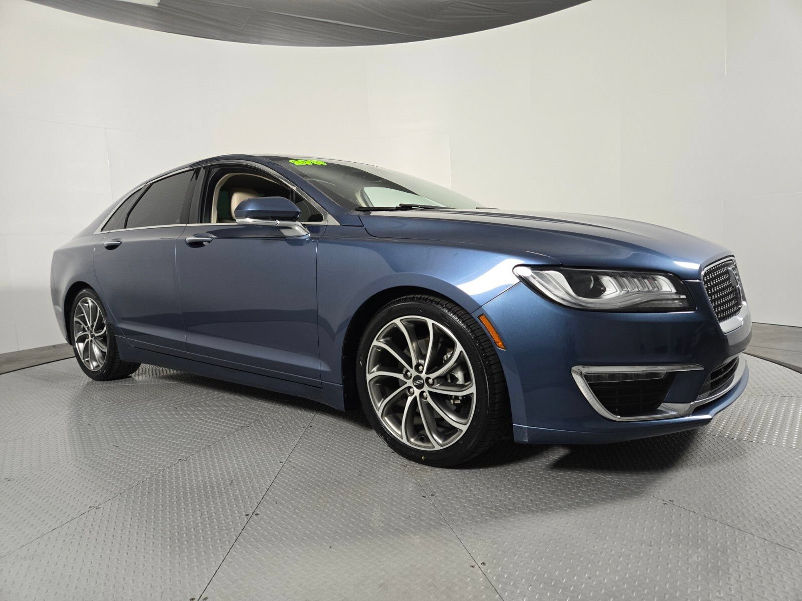 Certified 2019 Lincoln MKZ Reserve w/ Reserve Plus Package FWD image 2