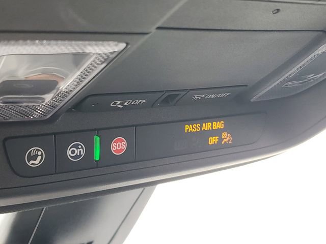 Certified 2025 Cadillac XT5 Luxury w/ LPO, Floor Liner Package AWD/4WD image 25
