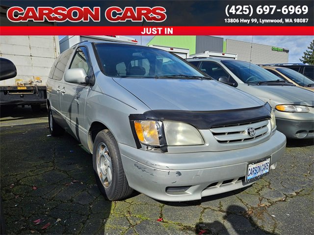 Used 2002 Toyota Sienna XLE