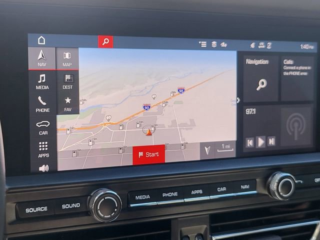 Used 2021 Porsche Macan image 25