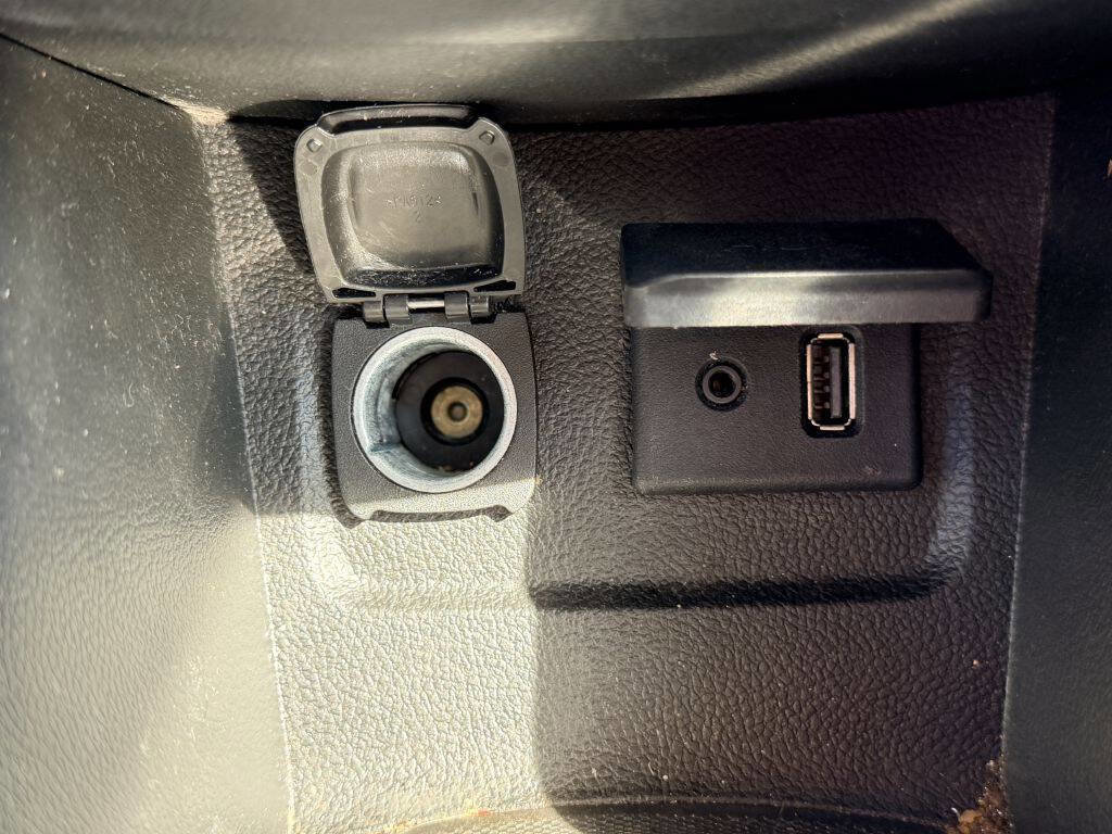 Used 2013 Buick Encore FWD image 20
