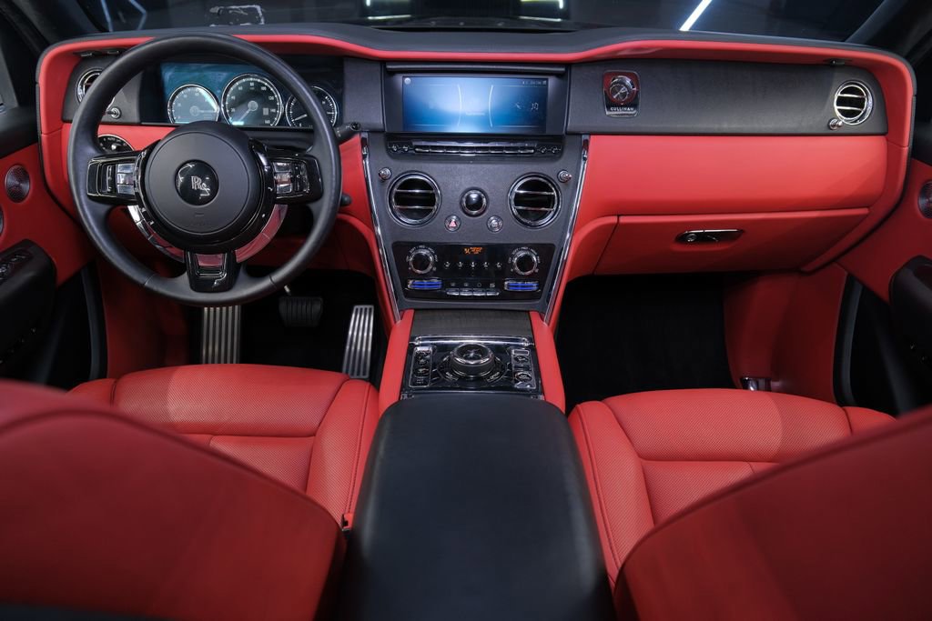 Used 2019 Rolls-Royce Cullinan AWD/4WD image 43