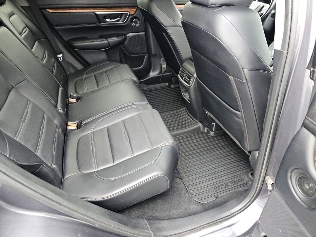 Used 2018 Honda CR-V Touring image 5