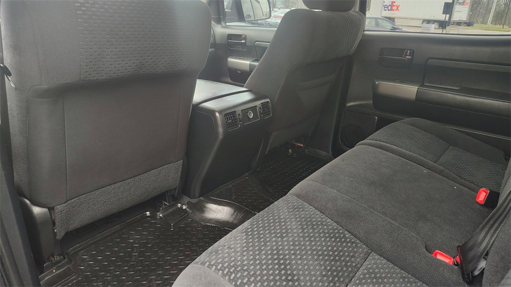 Used 2011 Toyota Tundra 4x4 CrewMax image 30