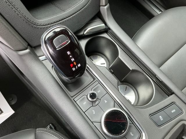 Used 2025 Cadillac XT5 Premium Luxury image 19