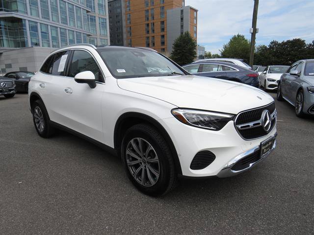 Used 2026 Mercedes-Benz GLC 300 4MATIC image 5