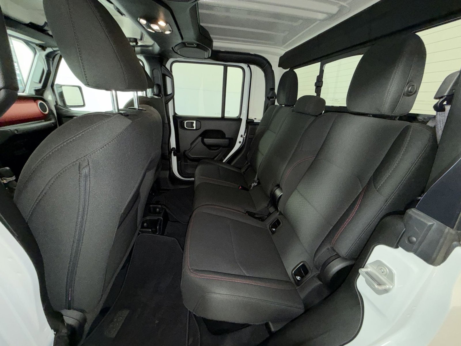 Used 2023 Jeep Gladiator Rubicon w/ LED Lighting Group image 24