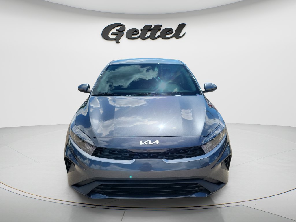 Used 2024 Kia Forte LXS FWD image 2