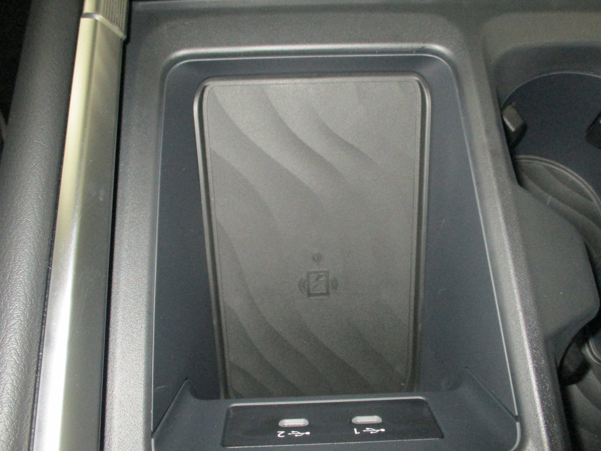 New 2025 Nissan Armada SL w/ Captain's Chari Seat Package image 31