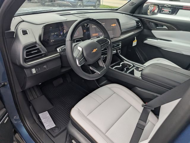 New 2026 Chevrolet Traverse High Country w/ LPO, Floor Liner Package FWD image 12