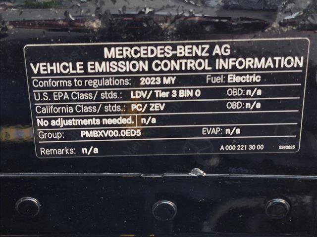 Used 2023 Mercedes-Benz EQB 300 4MATIC w/ Exclusive Package image 22