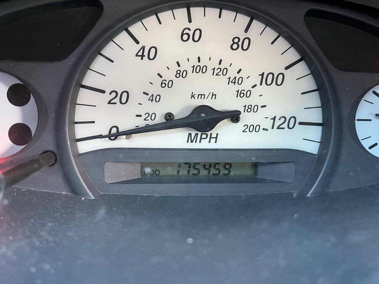 Used 2003 Toyota Echo Sedan FWD image 11