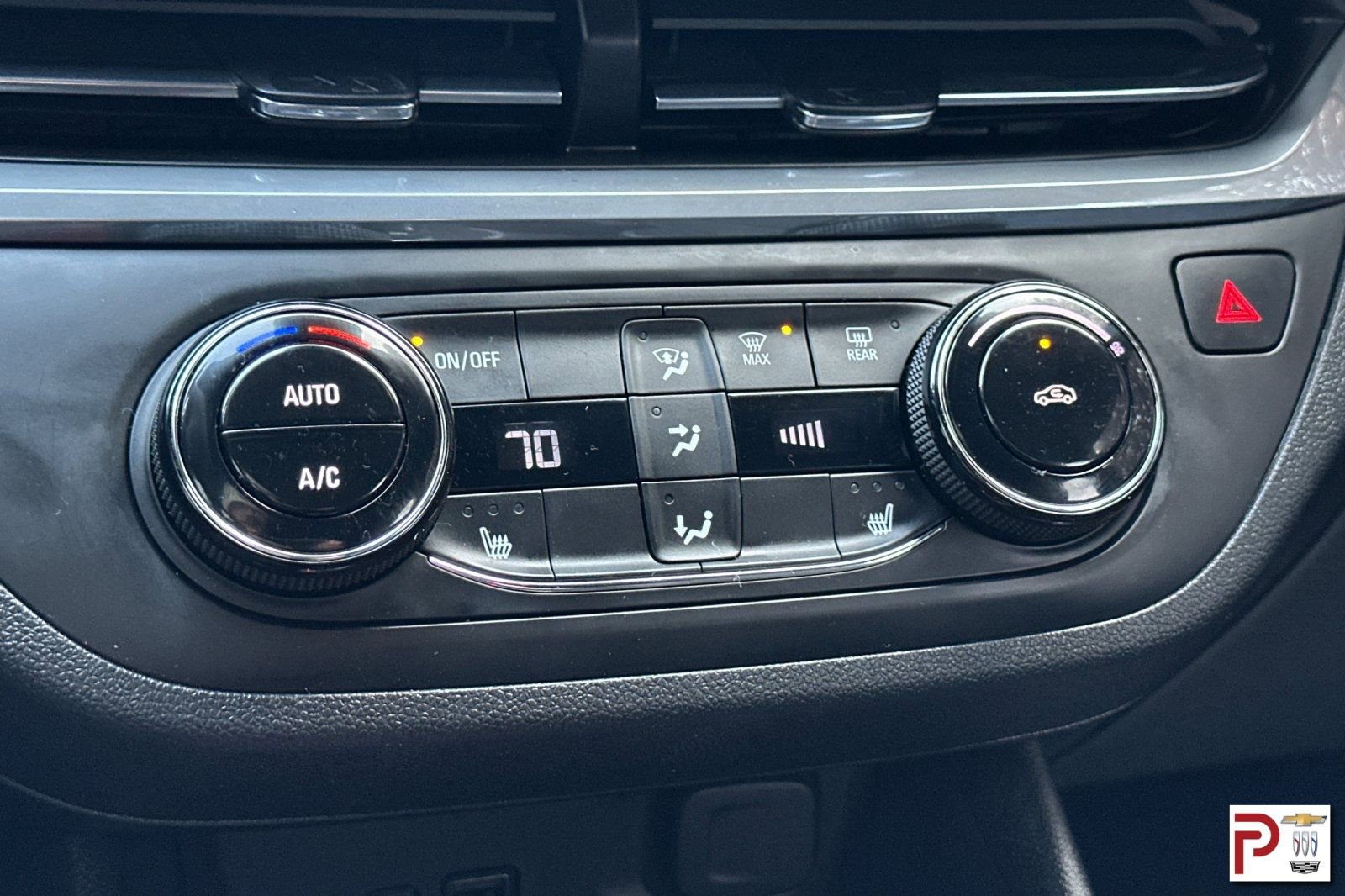 Certified 2024 Buick Envista Preferred w/ Convenience I Package image 23